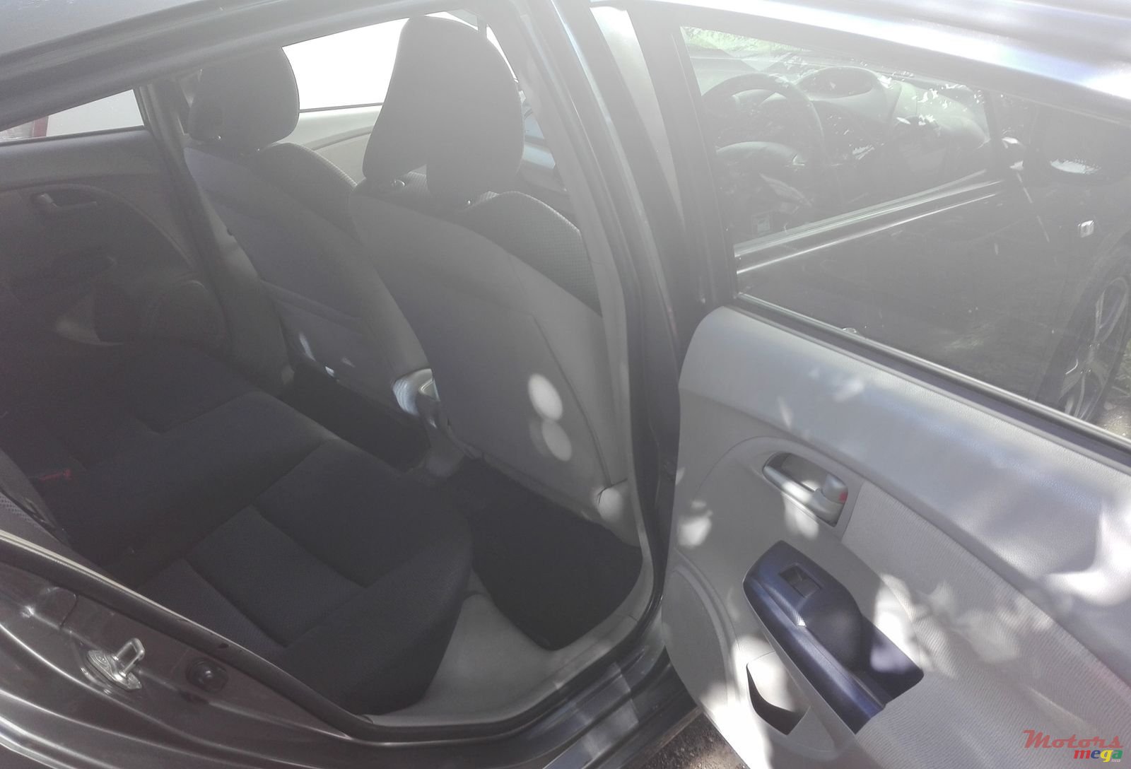 2009' Honda Insight photo #4