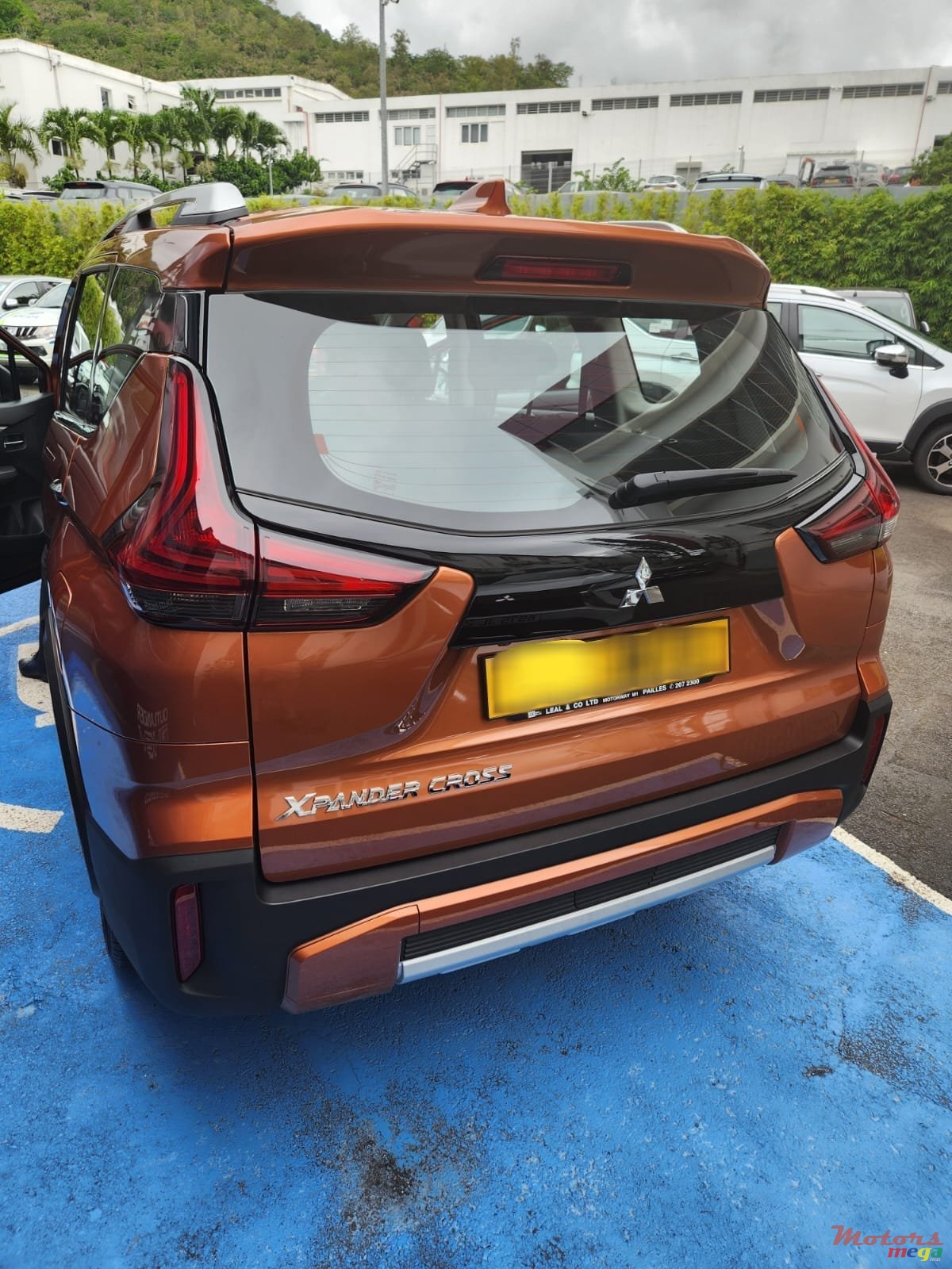 2023' Mitsubishi photo #5