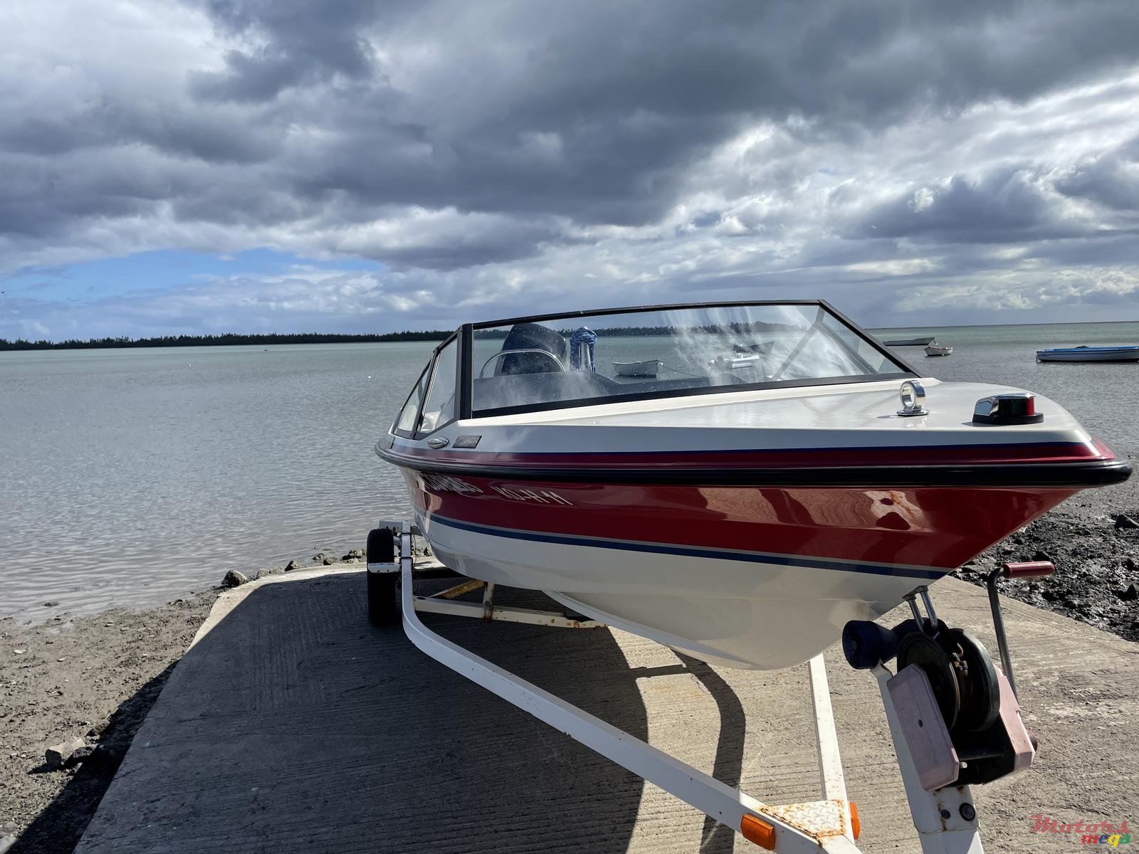 1996' MasterCraft Barefoot 200 photo #1