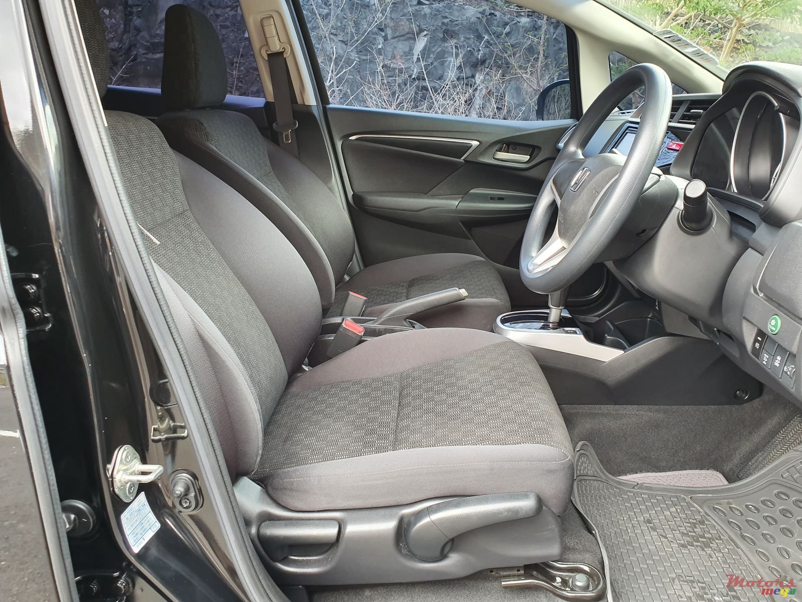 2016' Honda Fit photo #6