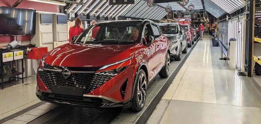 Nissan Is Pausing Work on Some New Cars to Focus on Cost Cutting