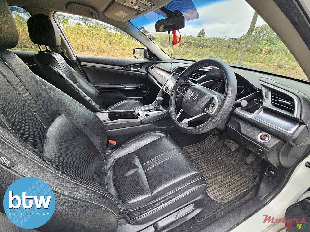 2018' Honda Civic photo #5