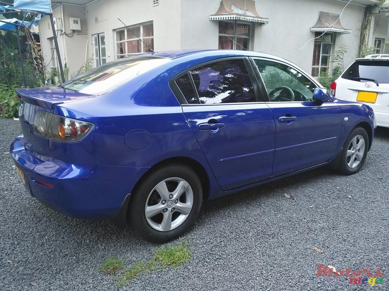 2007' Mazda 3 photo #4