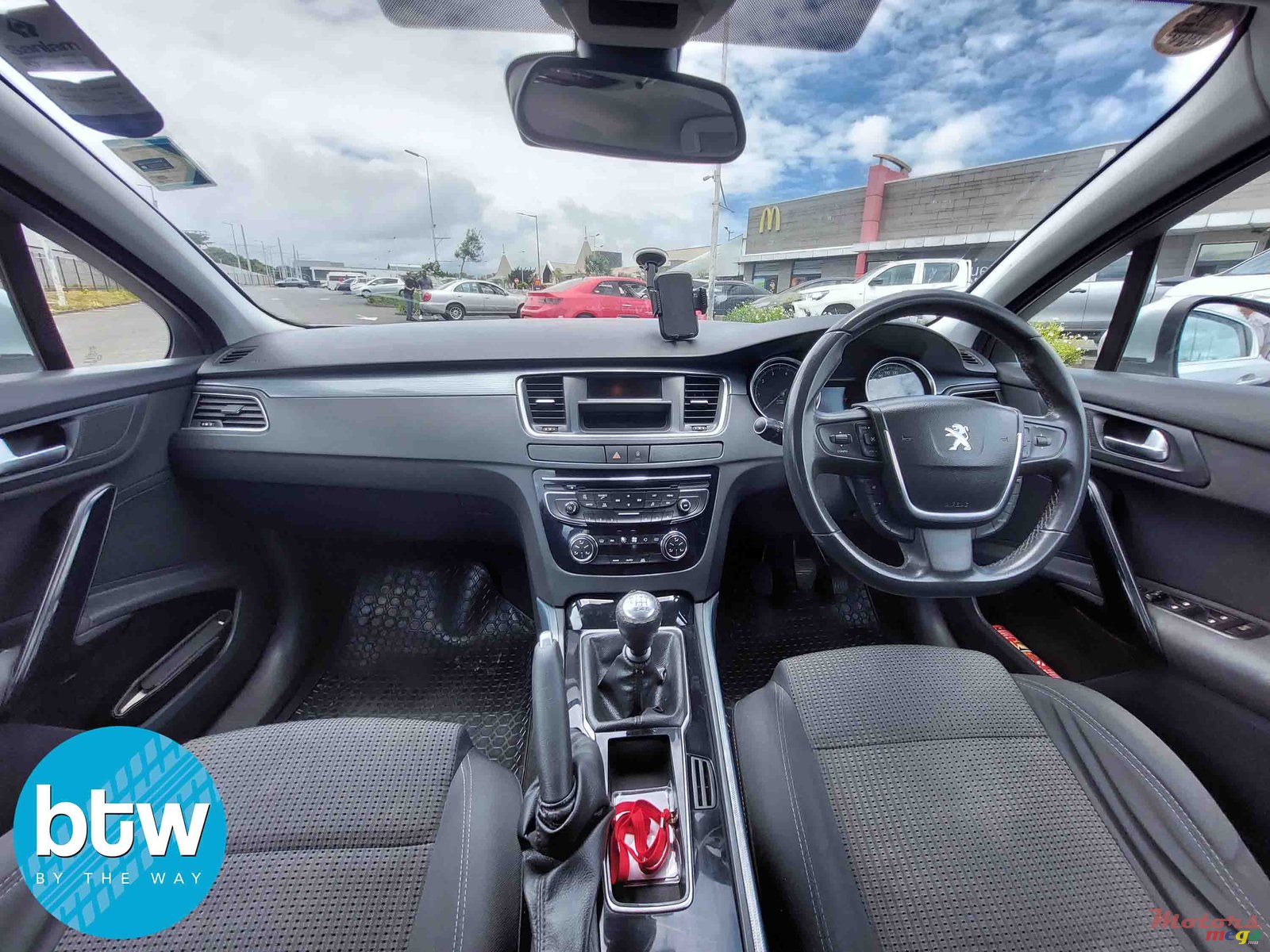 2012' Peugeot 508 photo #6