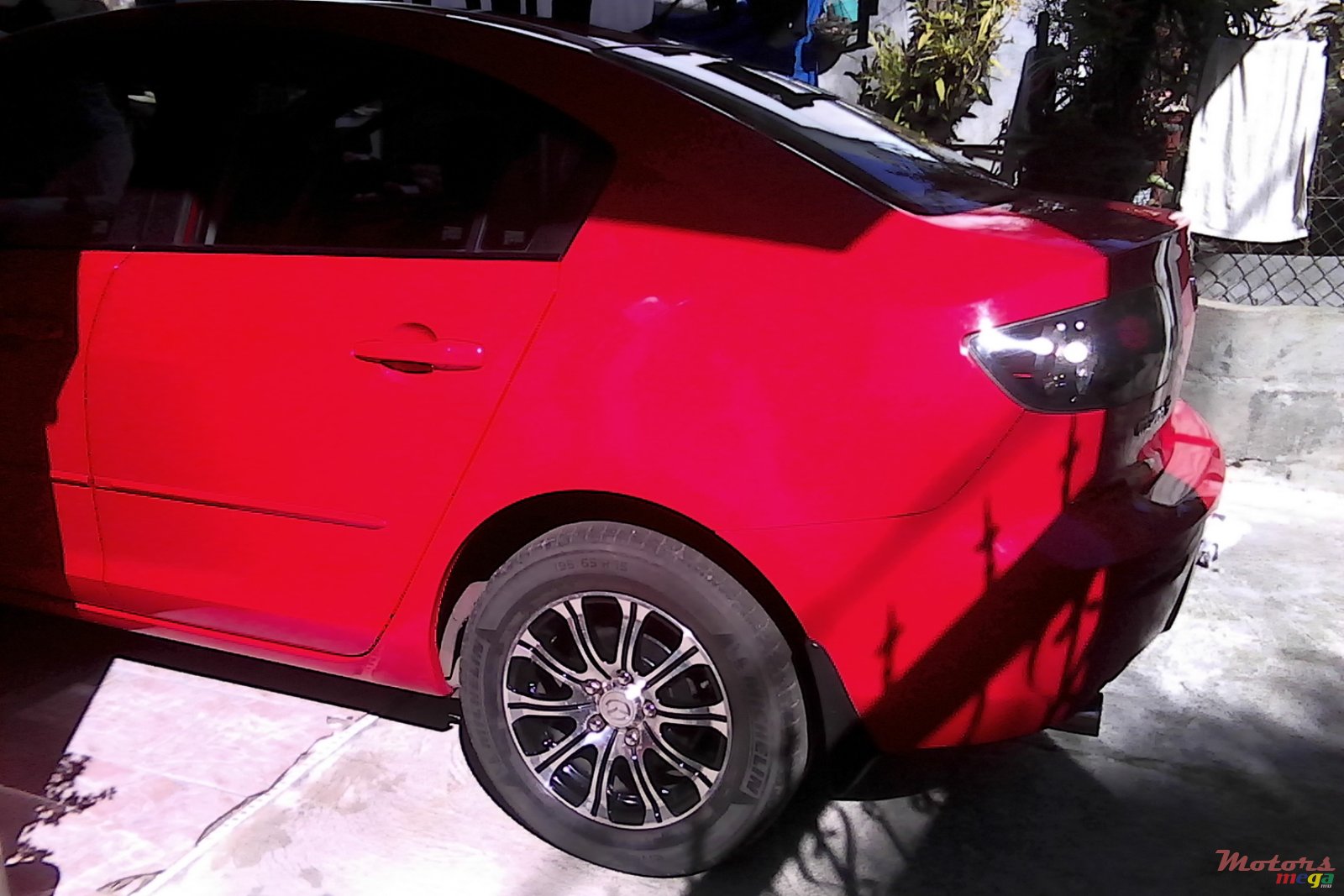 2007' Mazda 3 photo #5