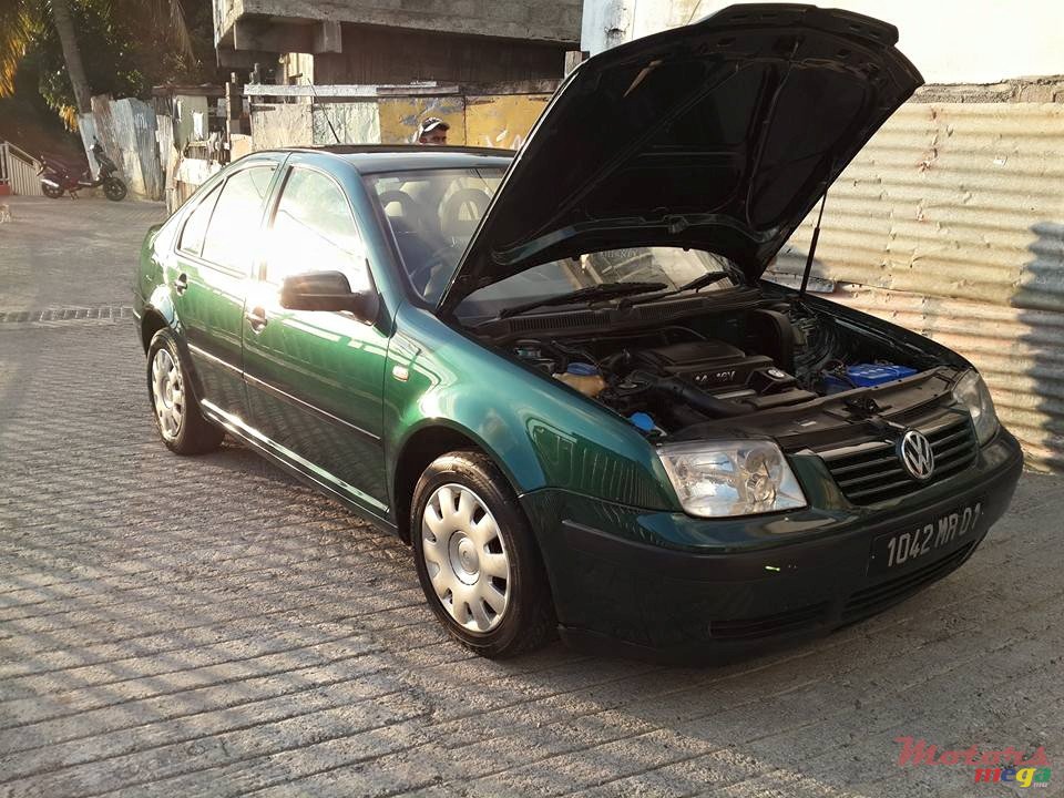 2001' Volkswagen Bora MK4 photo #5