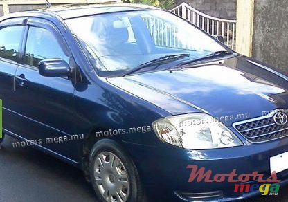 2000' Toyota photo #3