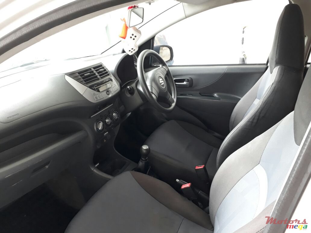 2012' Suzuki Celerio photo #2