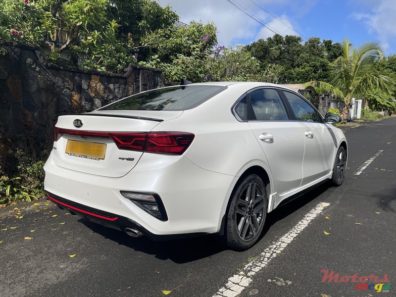 2020' Kia Cerato photo #5