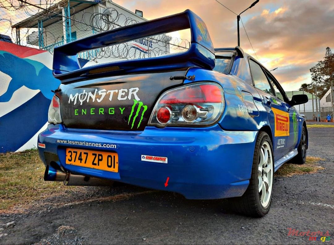 2001' Subaru Impreza photo #2