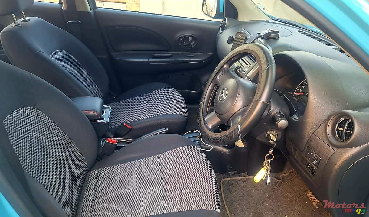 2015' Nissan photo #2