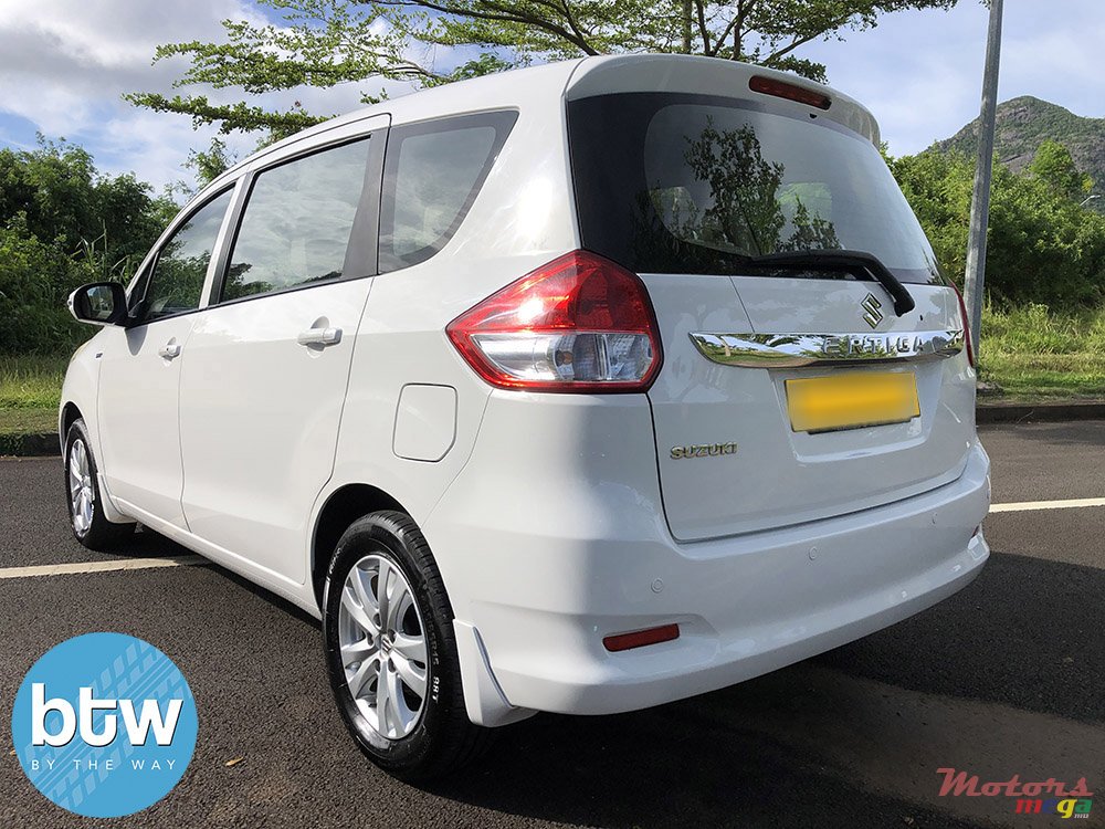 2018' Suzuki Ertiga photo #4