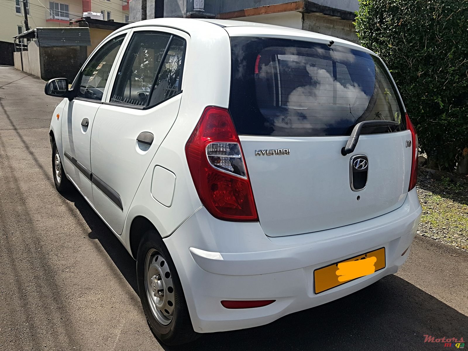 2012' Hyundai i 10 automatic photo #4