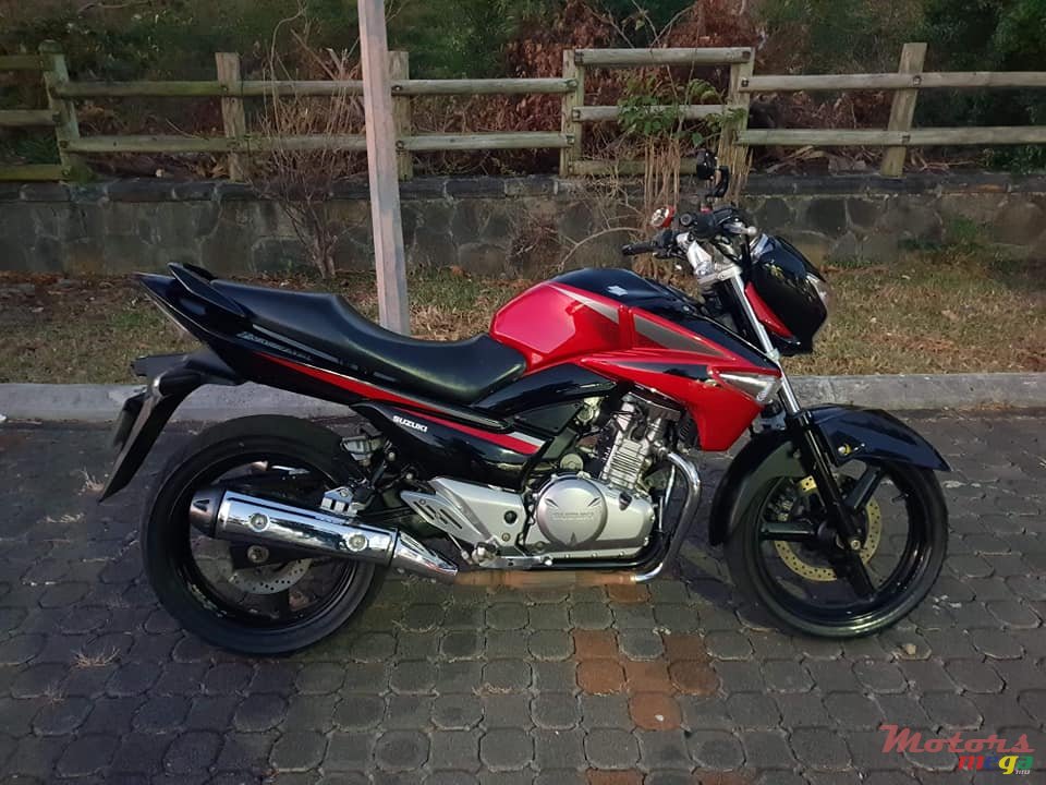 2017' Suzuki Inazuma photo #1