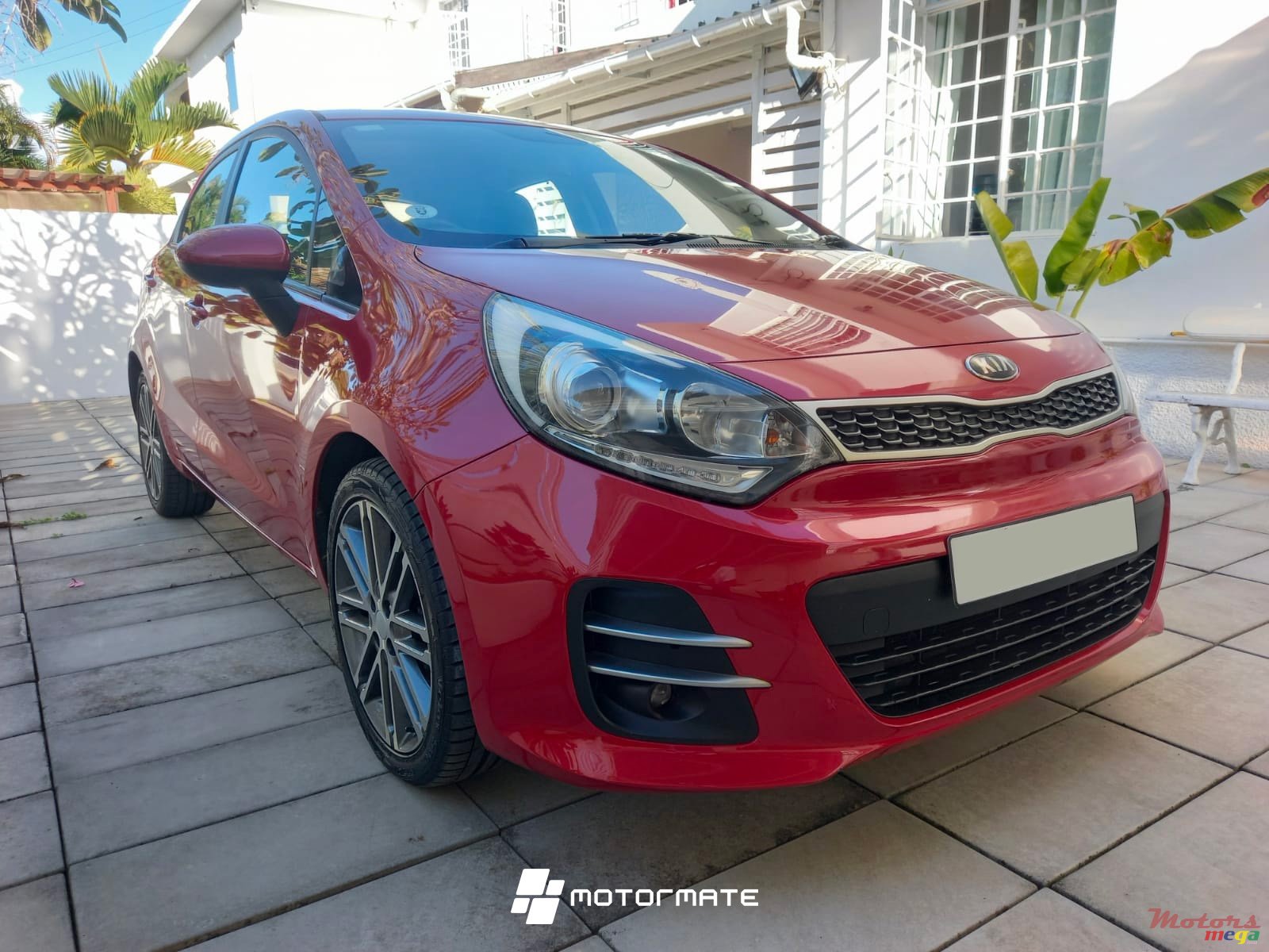 2016' Kia Rio photo #1