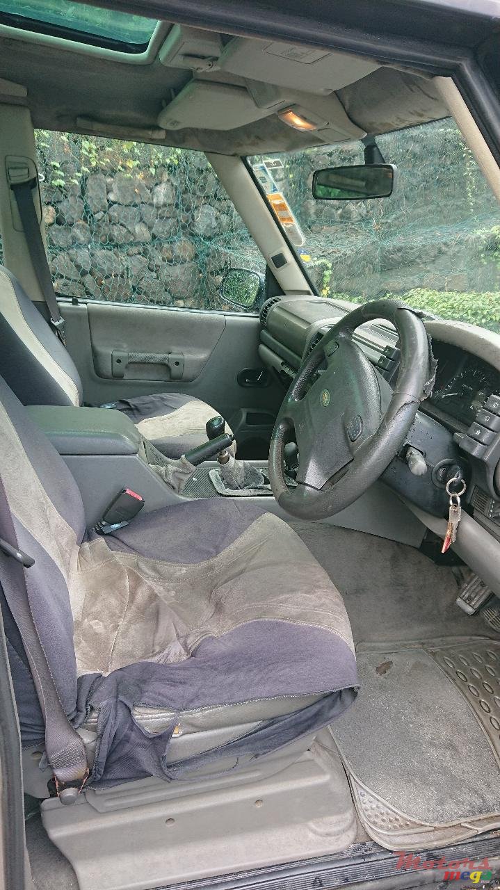 2001' Land Rover Discovery Series II photo #4