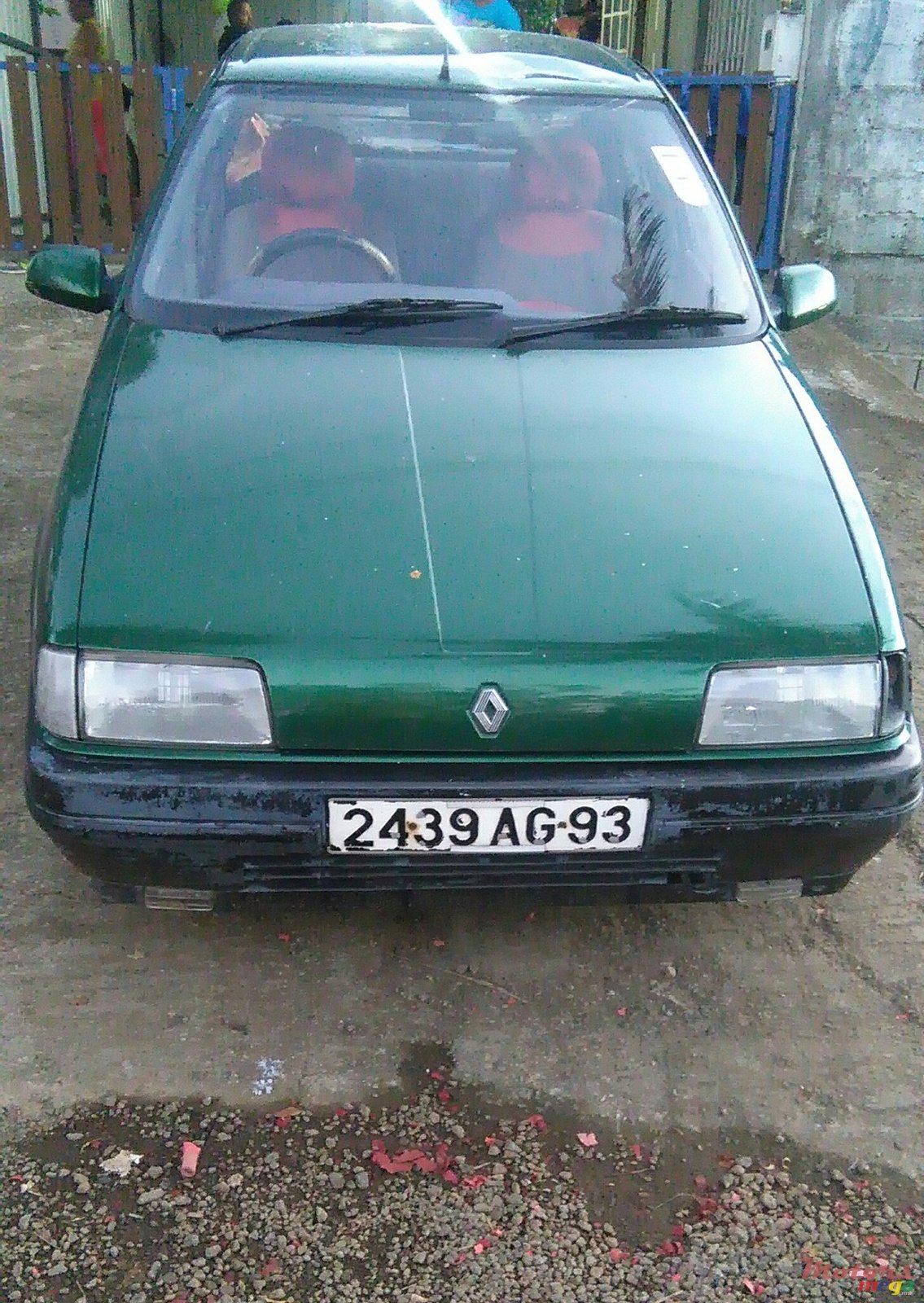 1993' Renault 19 photo #1