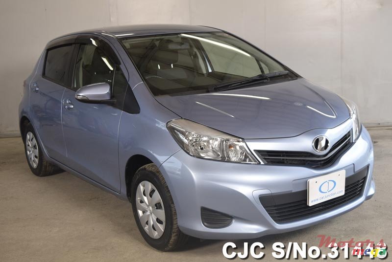 2013' Toyota Vitz no photo #1