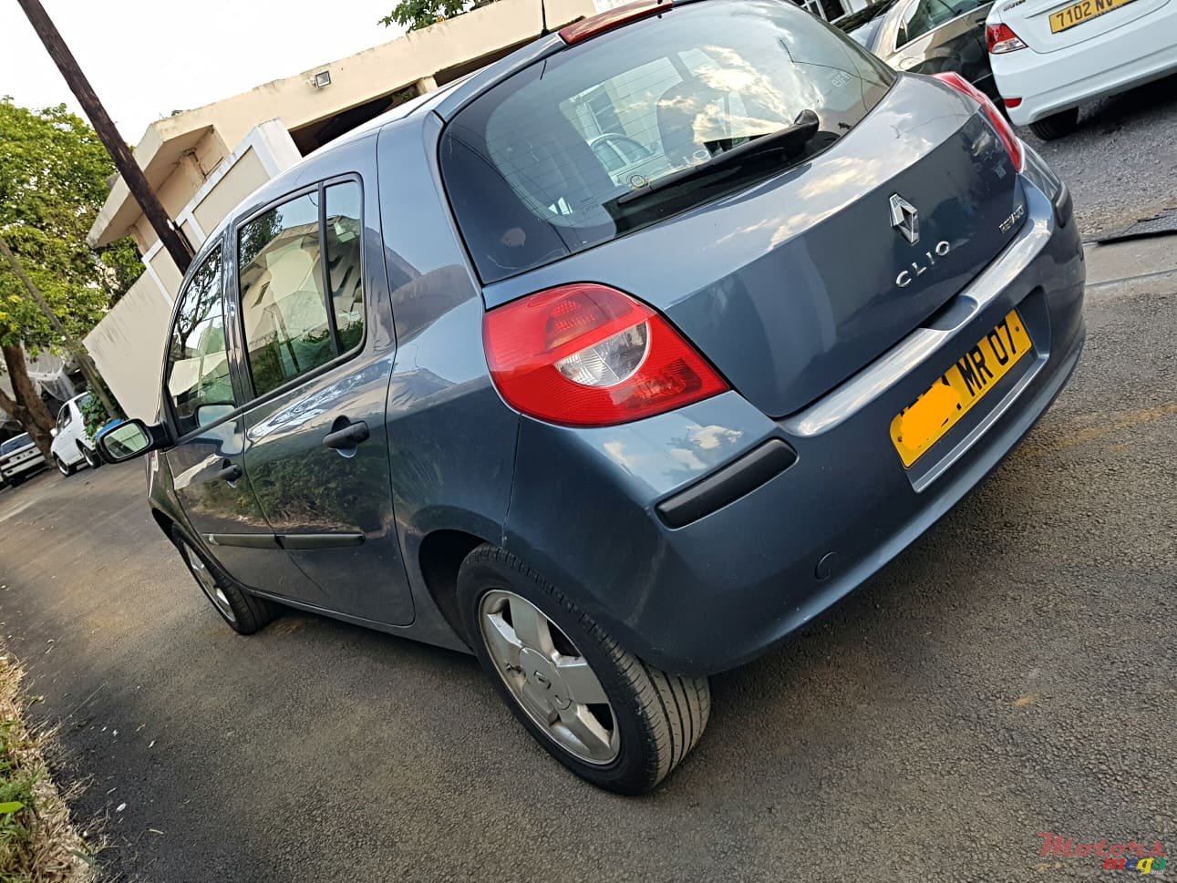 2007' Renault Clio photo #3