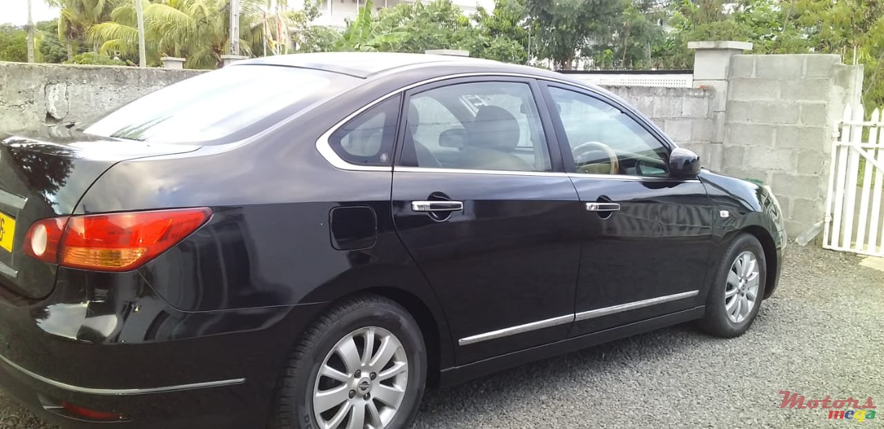 2007' Nissan Bluebird photo #1