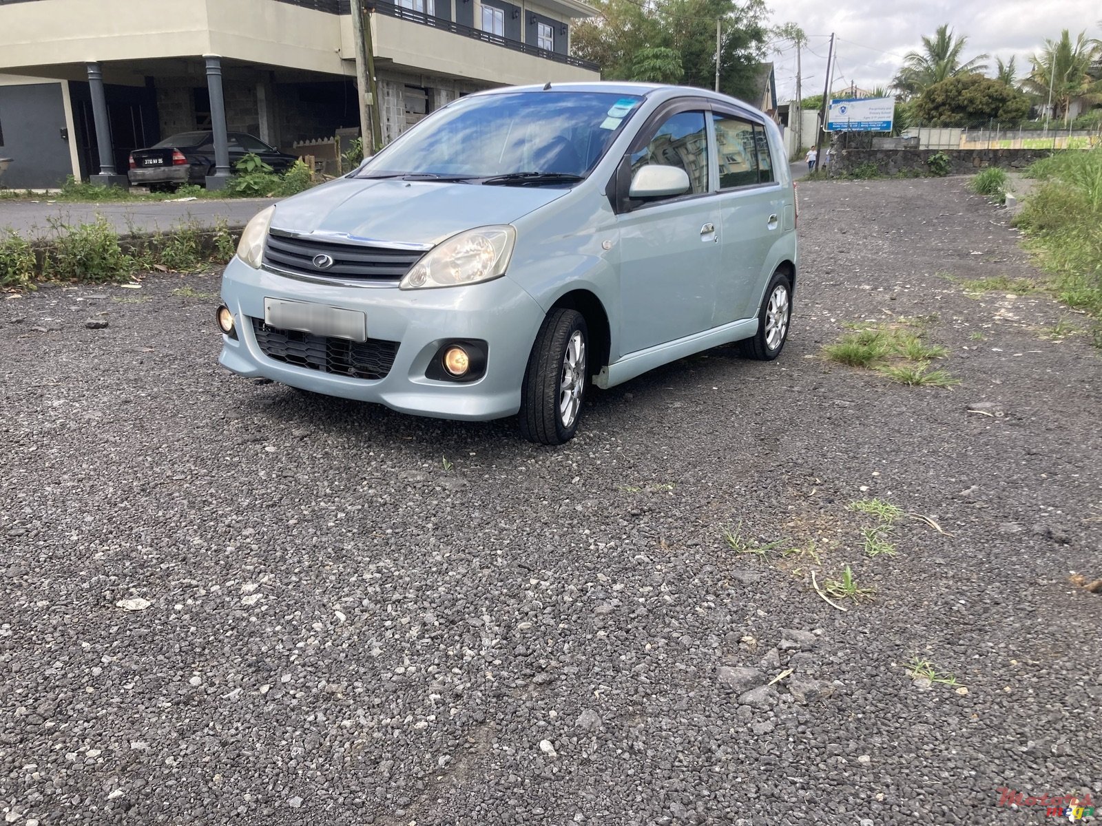 2011' Perodua Elite Viva photo #1