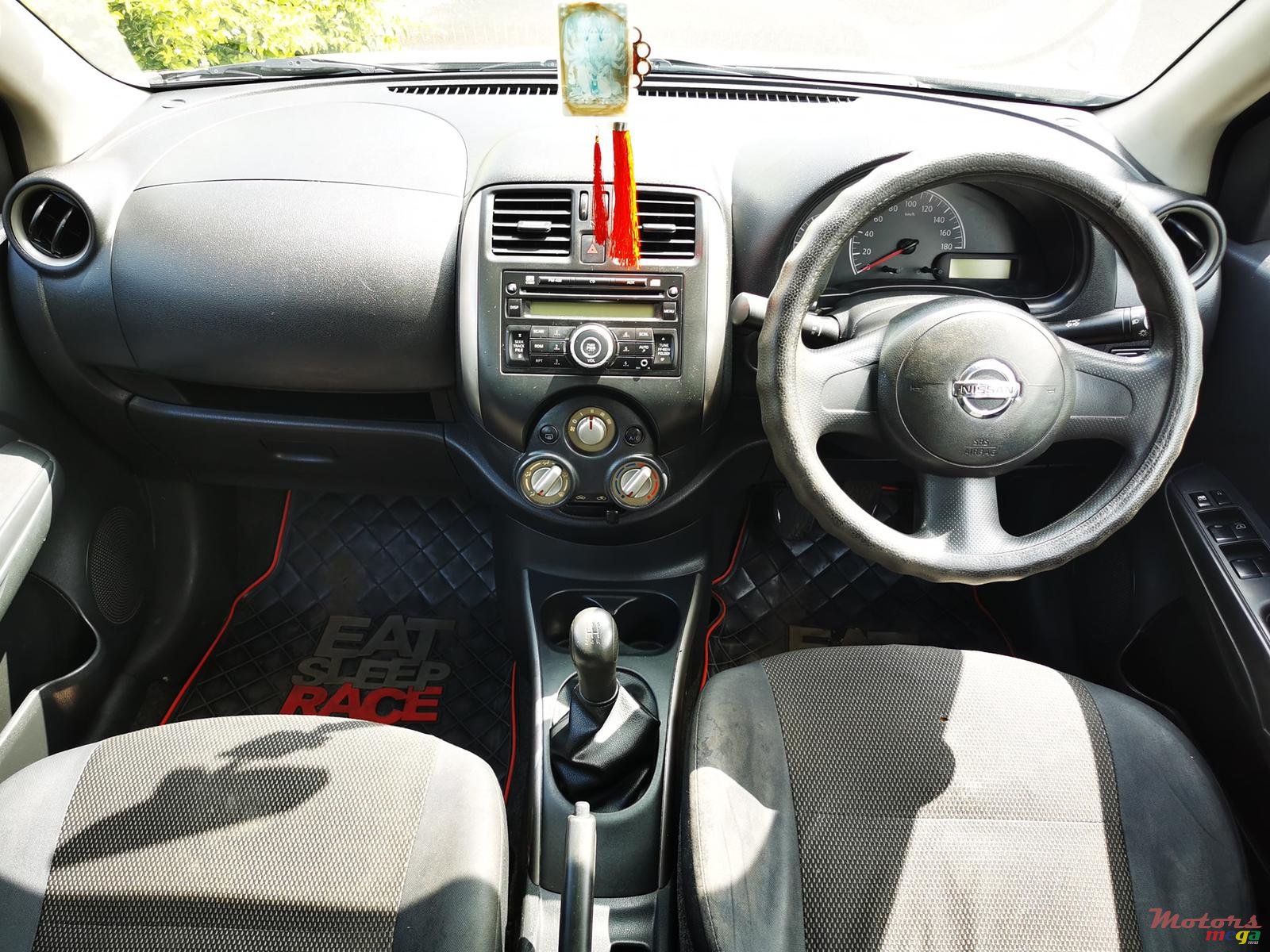 2013' Nissan Almera photo #4