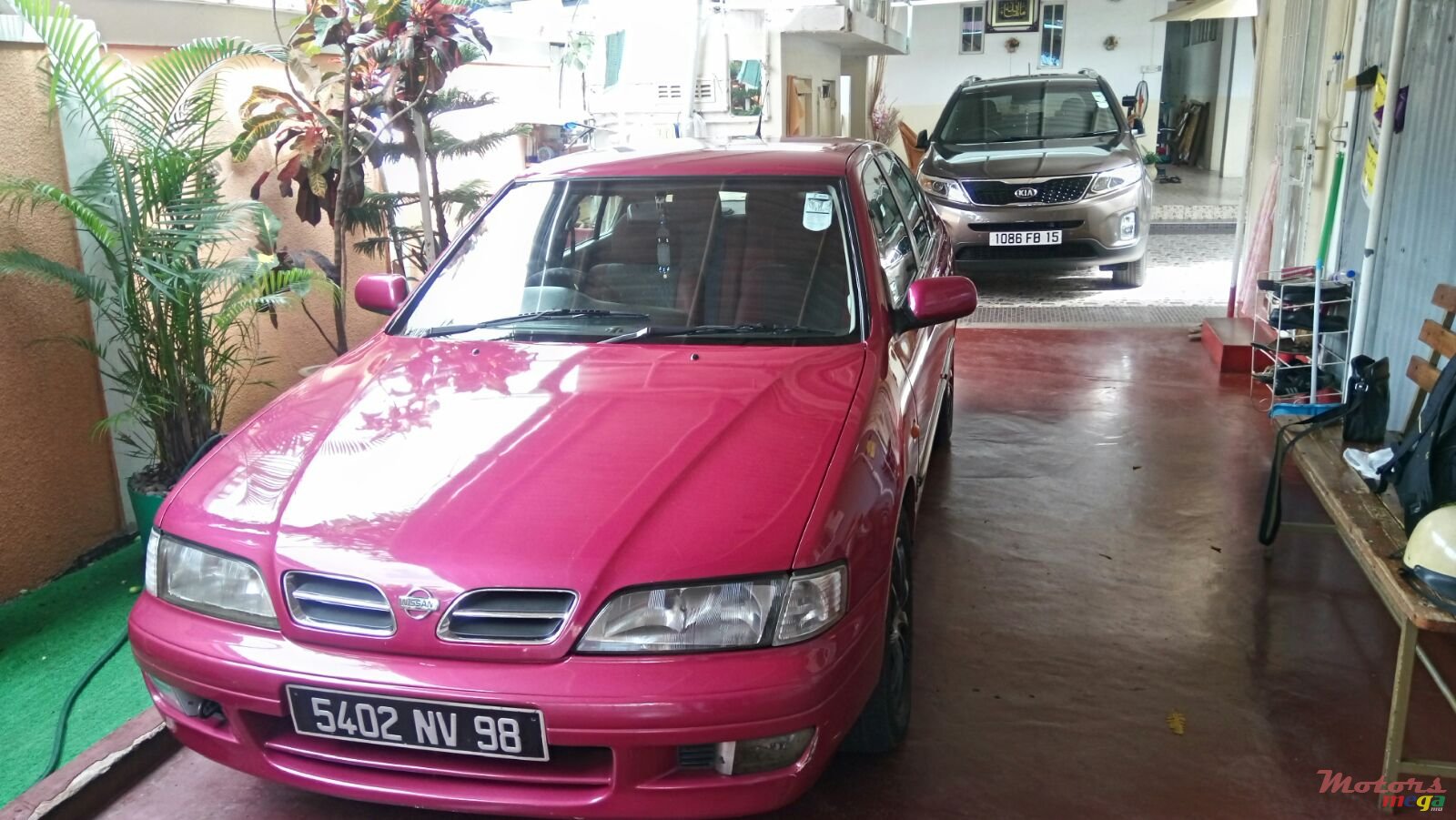 1998' Nissan Primera photo #1