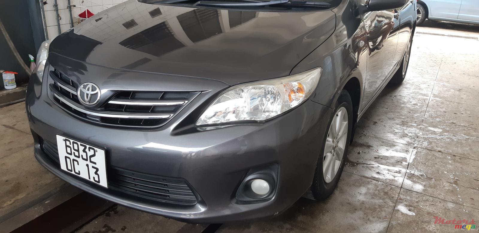 2013' Toyota Corolla photo #1