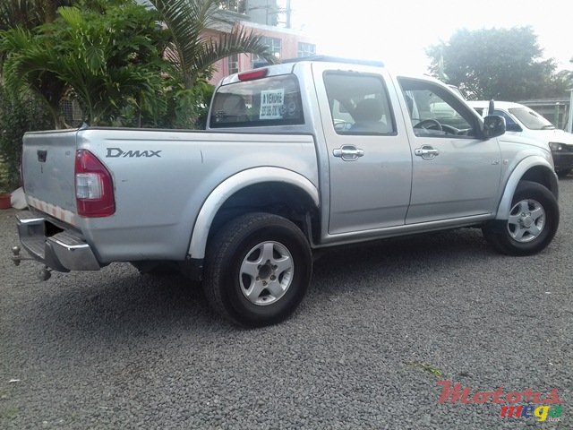 2007' Isuzu D-Max photo #3