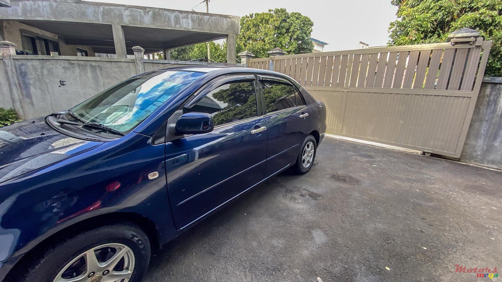 2003' Toyota Corolla Nze photo #2