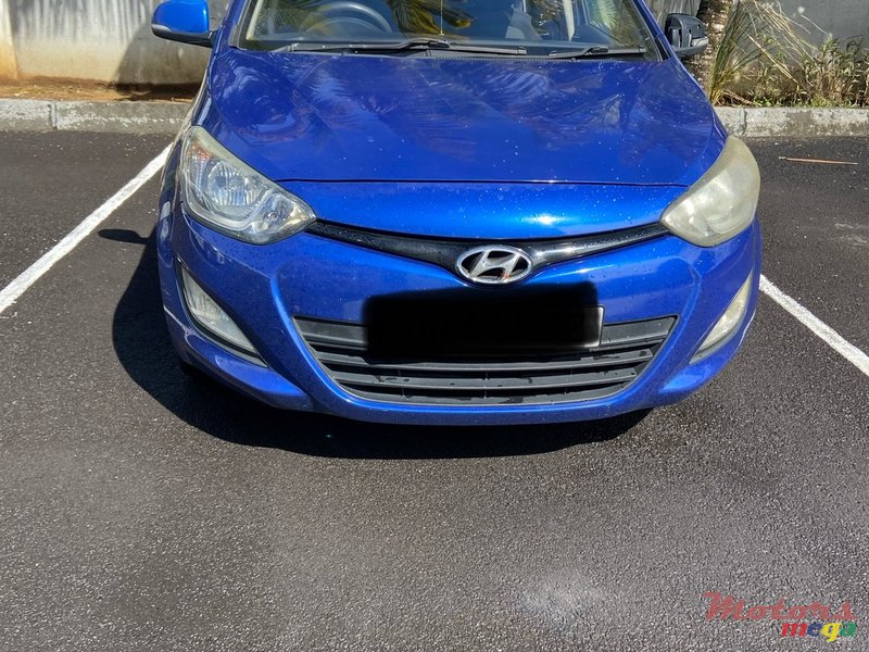 2012' Hyundai i20 photo #5