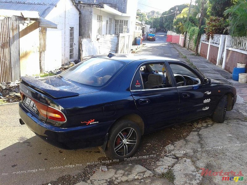 1993' Mitsubishi photo #2