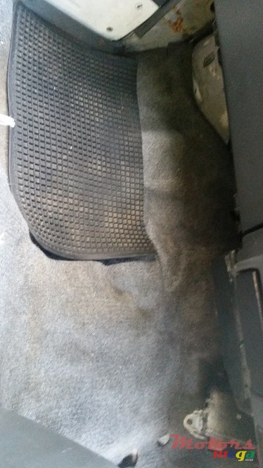 1994' Toyota HiAce photo #4