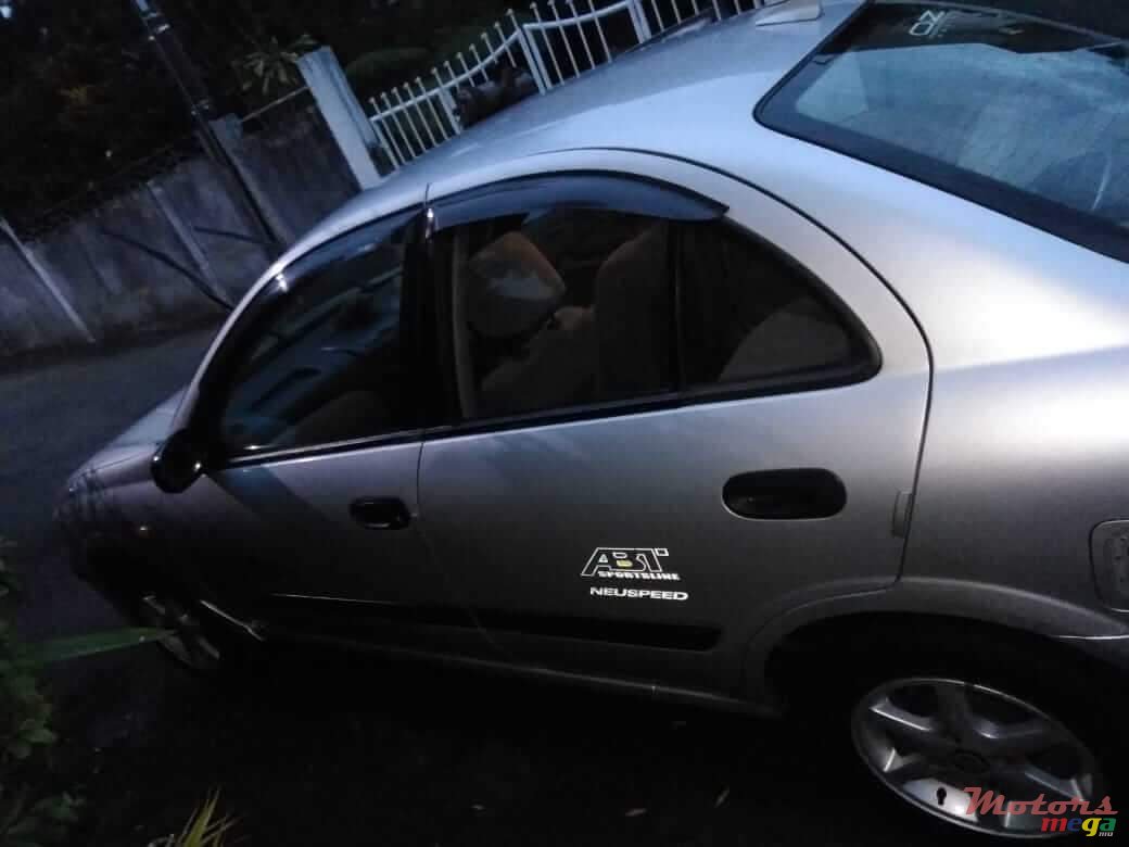 2001' Nissan Sunny photo #6