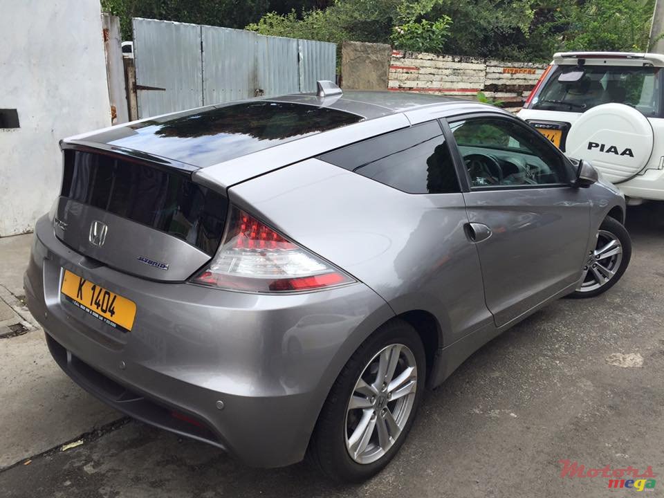 2012' Honda CR-Z photo #2