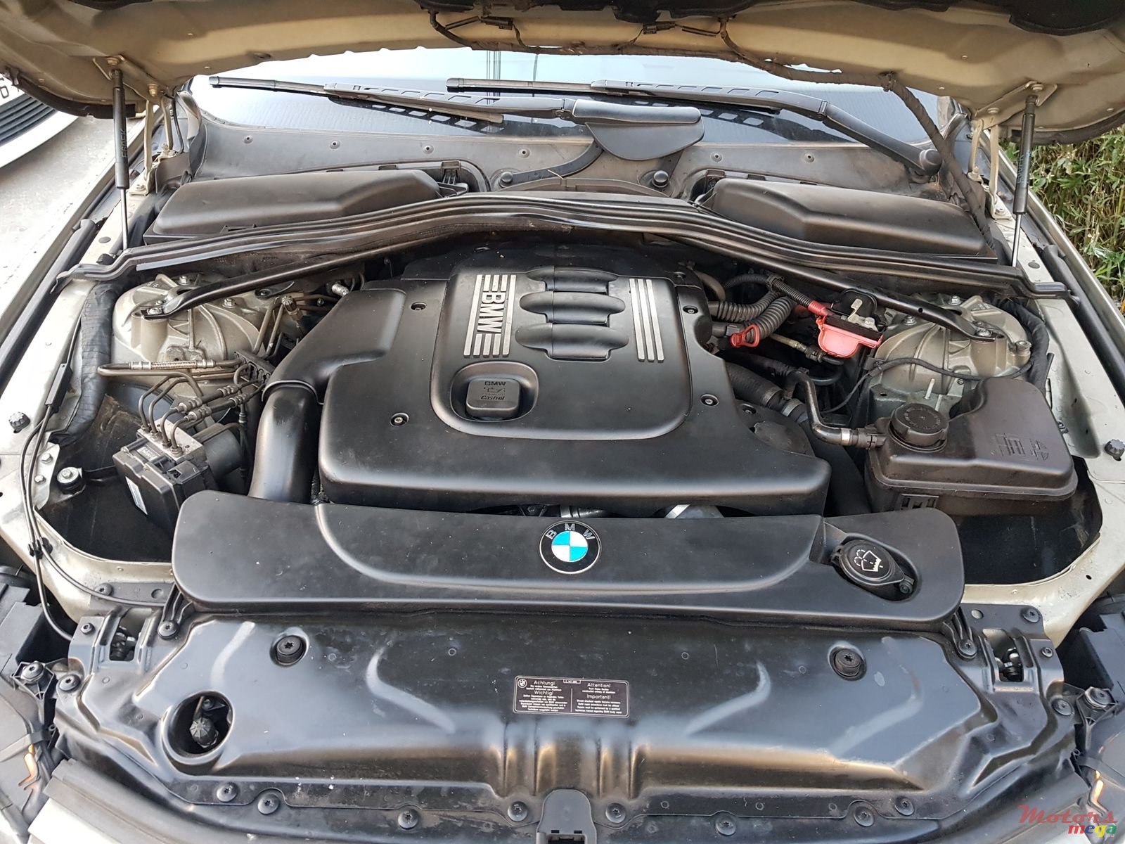 2007' BMW 520D photo #6