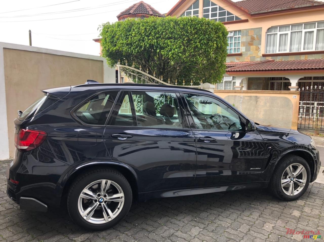 2015' BMW X5 X5 x drive 2.5D M sport photo #4