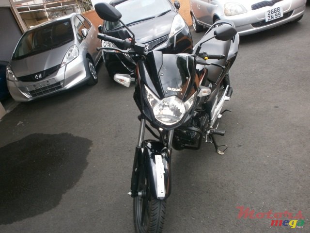 2016' Suzuki GS 150 R photo #2