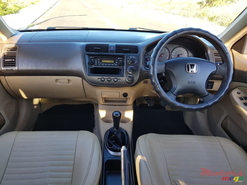 2005' Honda Civic Es8 photo #4