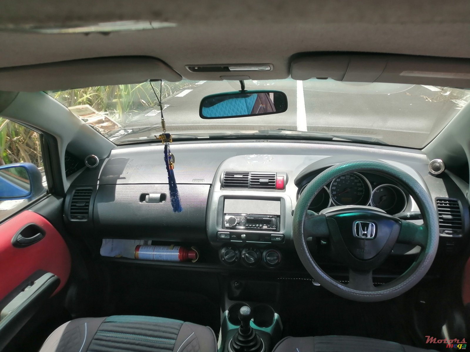 2005' Honda Jazz photo #6