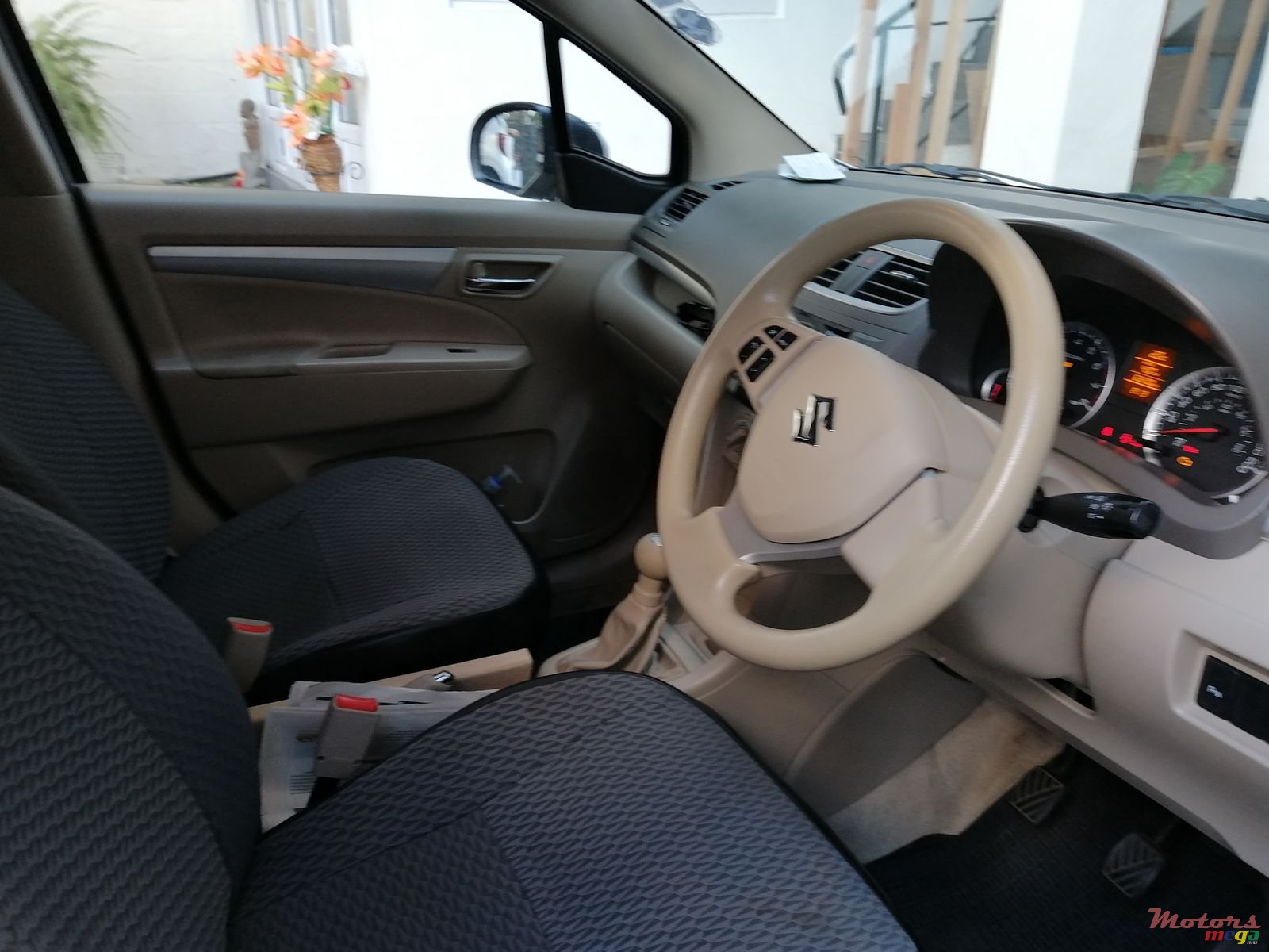 2017' Suzuki photo #3