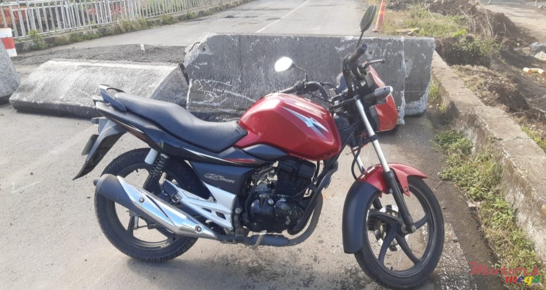 2016' Suzuki photo #2