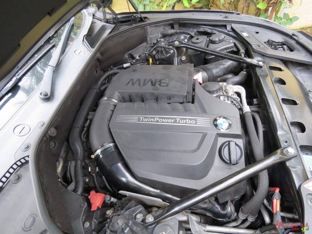 2010' BMW 5 Series GT photo #4