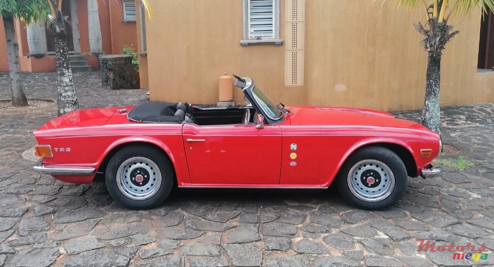 1973' MG Triumph TR 6 PI photo #7