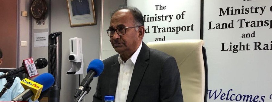 « Nou pa inn al rod lagratel » dit le ministre du transport Alan Ganoo qui commente les nouveaux amendements au Road Traffic Act