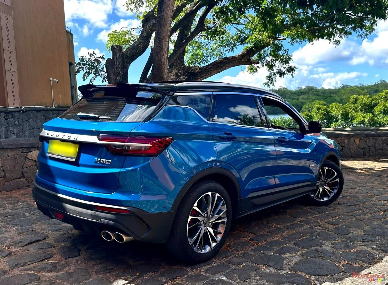 2022' Proton photo #2