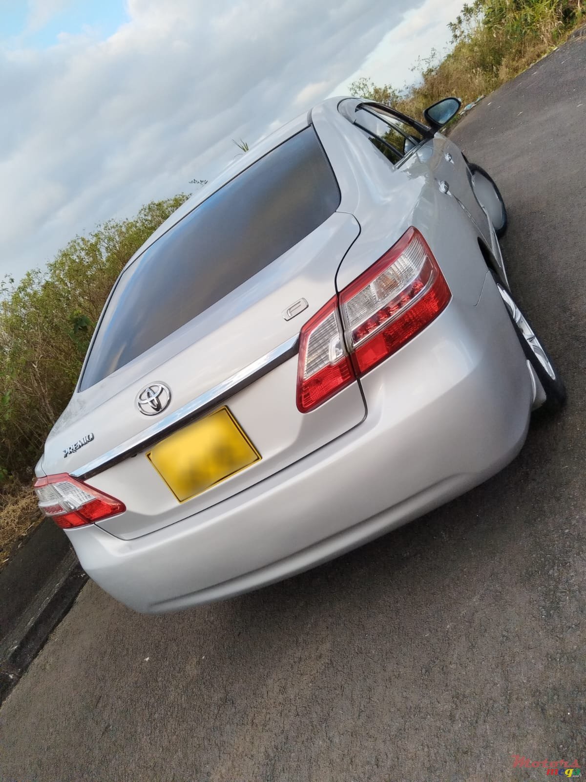 2015' Toyota Premio Limited F edition 1500cc photo #2