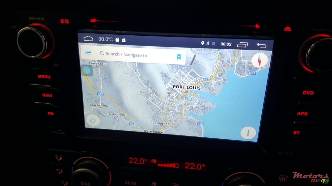 2009' BMW 318 photo #5