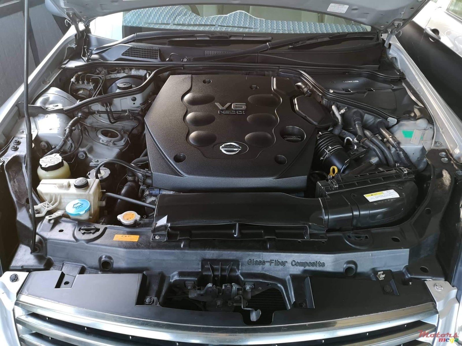 2005' Nissan Skyline photo #3