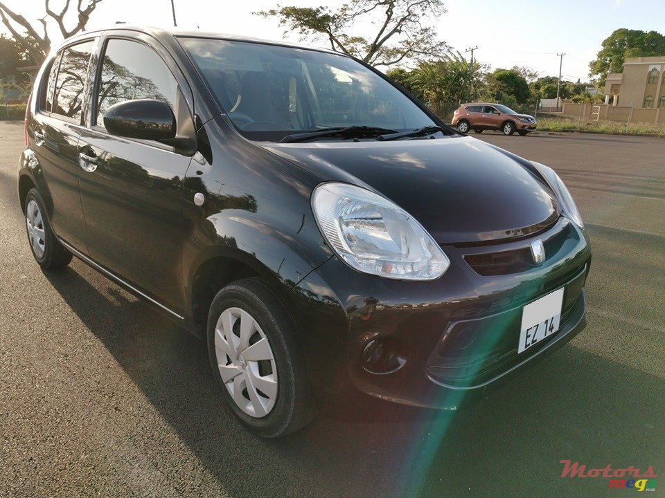2014' Toyota Paseo photo #2